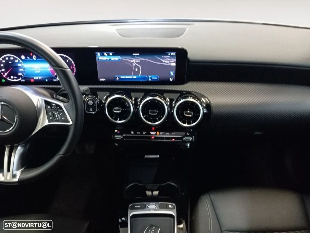 Mercedes-Benz CLA 180 d Shooting Brake Progressive Aut. - 12