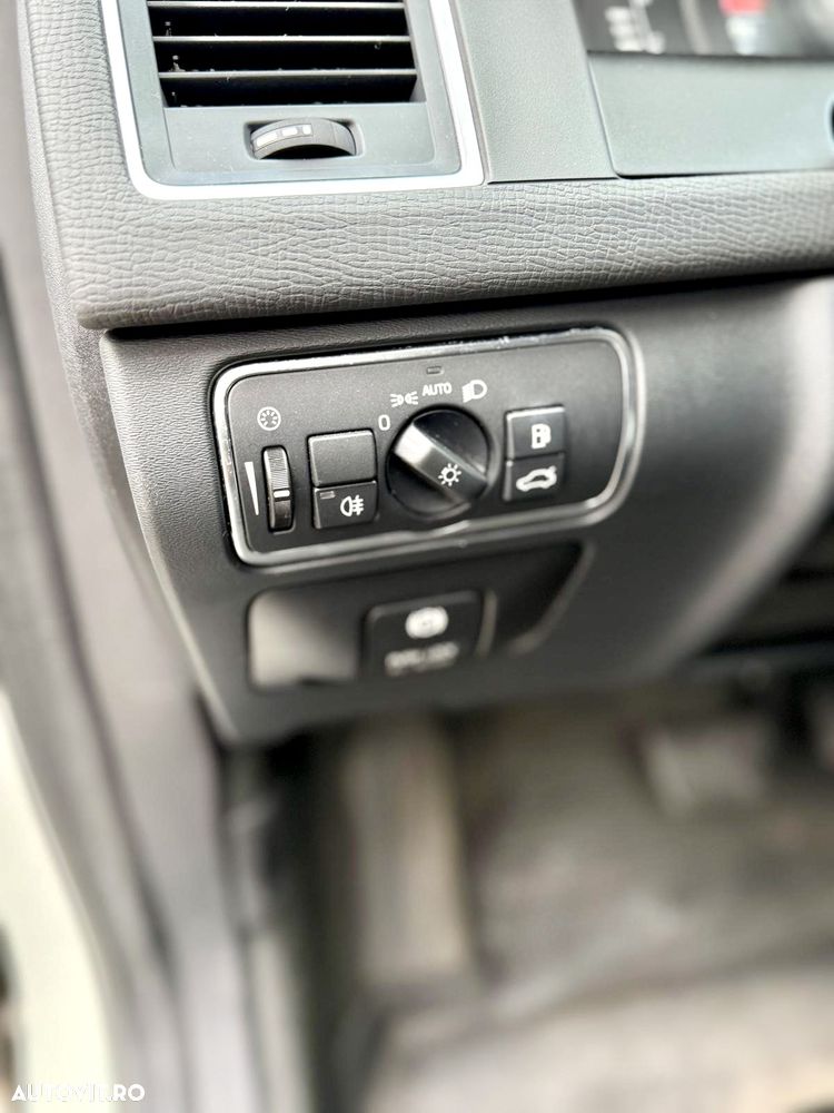 Volvo XC 60 D4 Geartronic Summum - 13