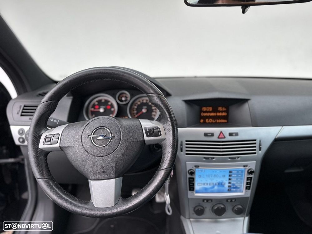 Opel Astra GTC 1.7 CDTi - 17