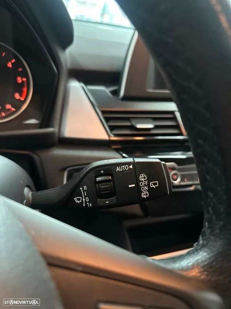 BMW 216 Active Tourer d Line Sport - 12