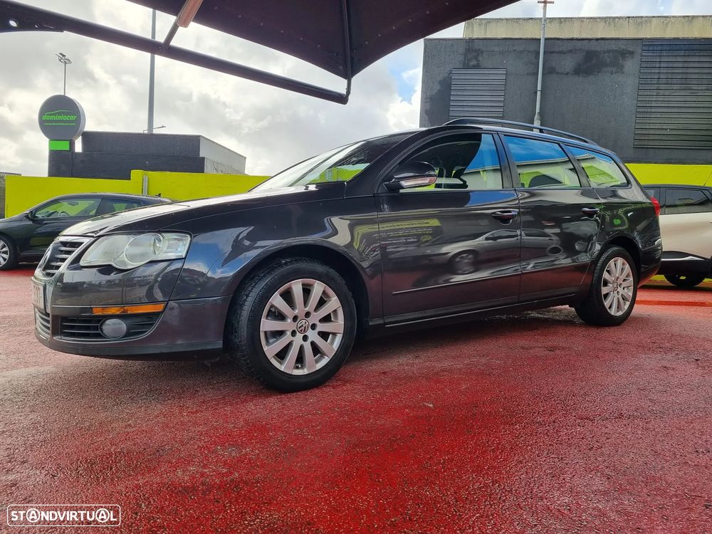 VW Passat Variant 1.6 FSi Trendline - 14