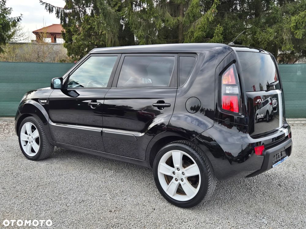 Kia Soul 1.6 CVVT Black Collection - 19