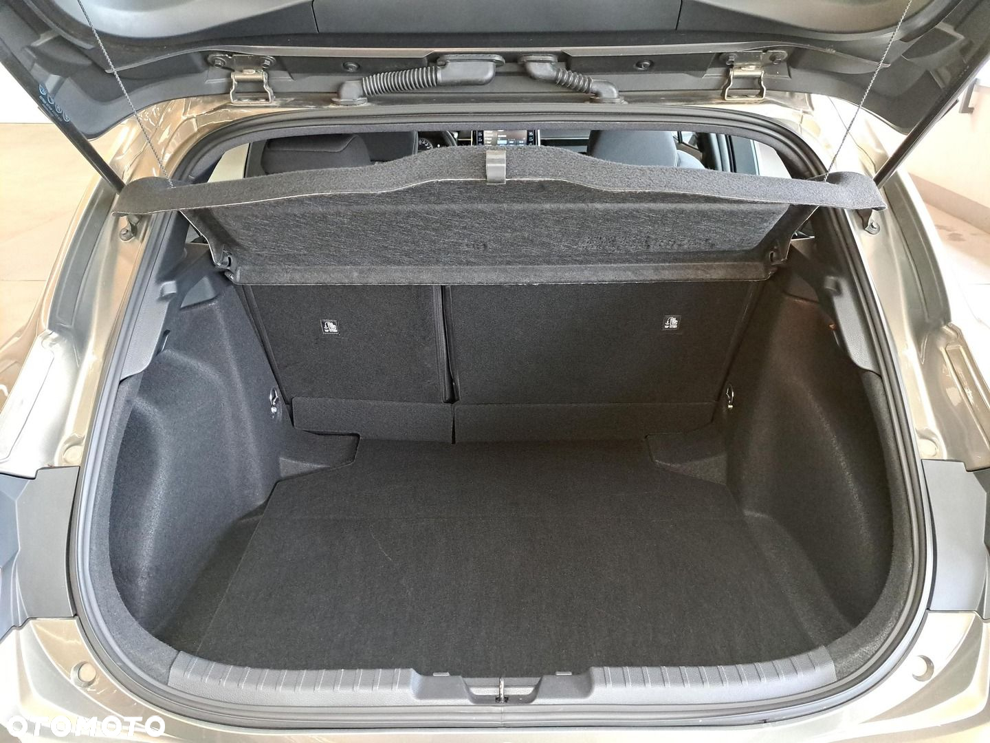 Toyota Corolla 1.2 T Comfort - 12