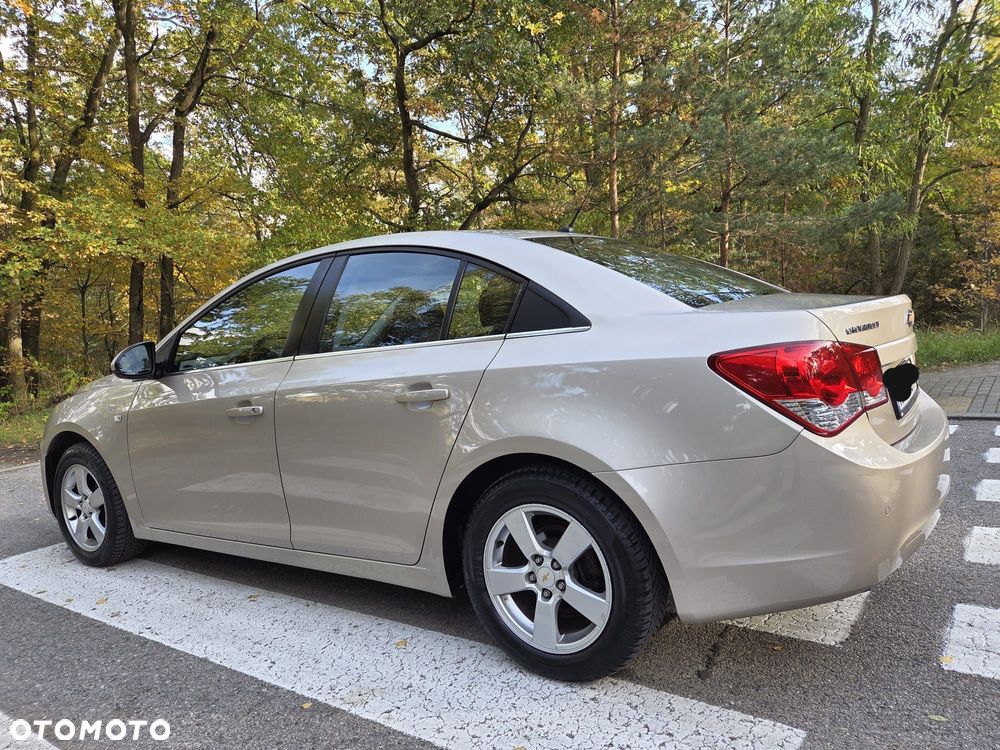 Chevrolet Cruze - 6