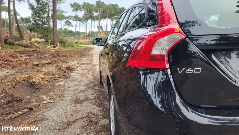 Volvo V60 D2 - 3