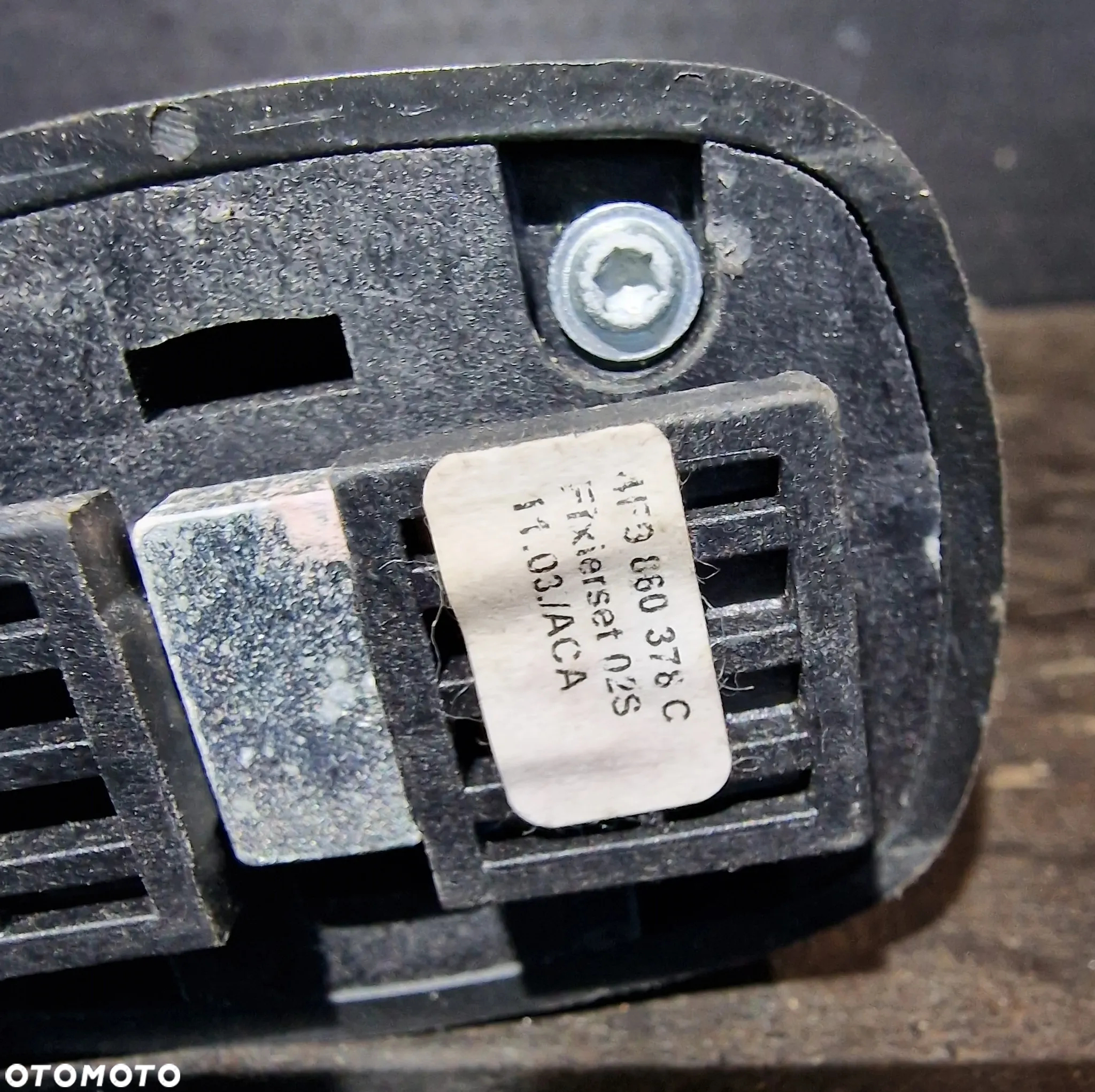 TAŚMA PRZEGRODA BAGAŻNIKA 4F9860378C AUDI A6 C6 KOMBI - 6
