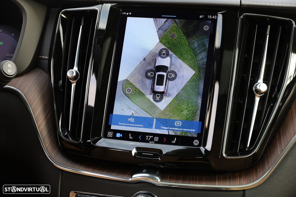 Volvo XC 60 2.0 T8 PHEV Inscription AWD - 22