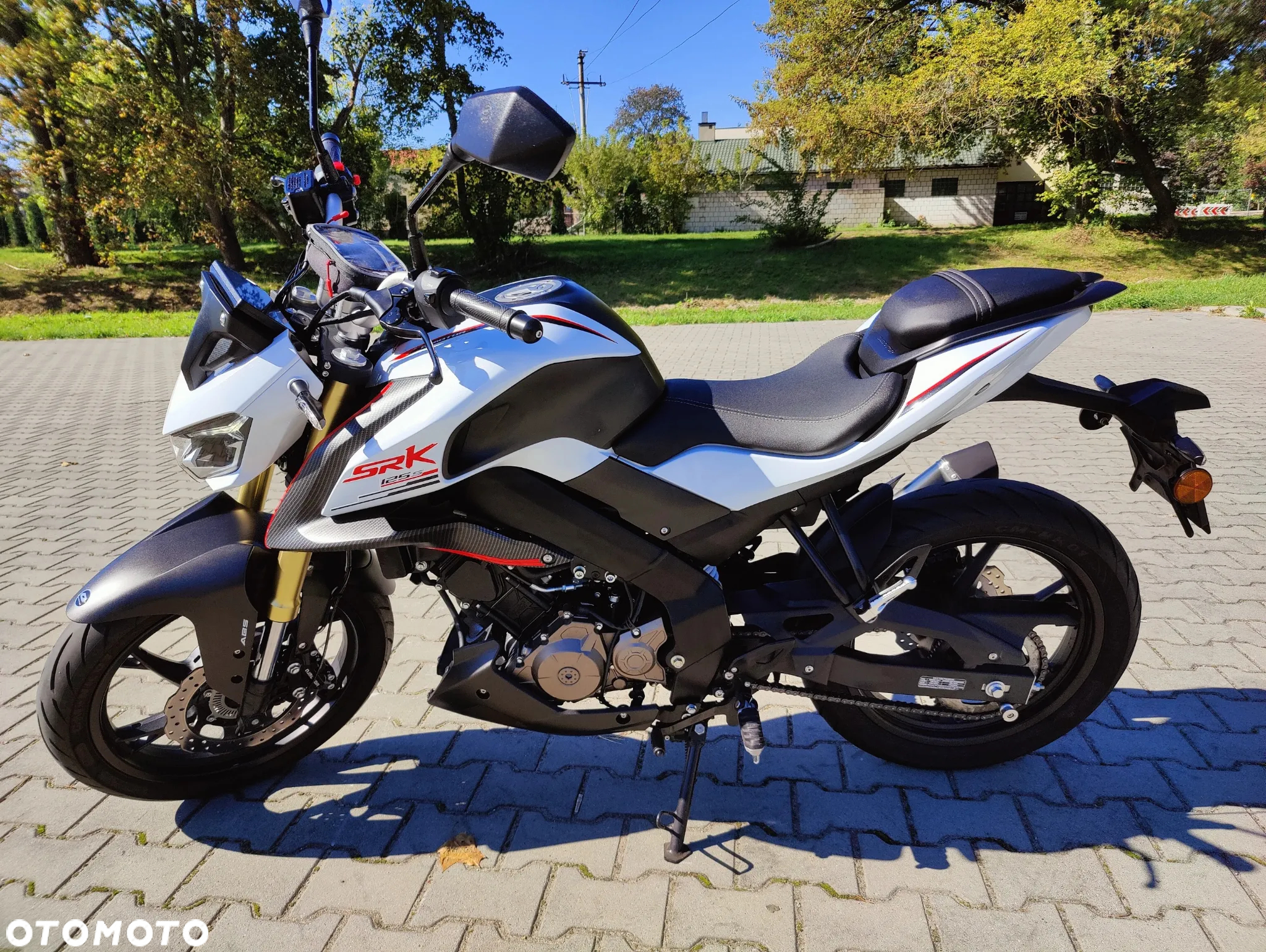 QJMOTOR SRK 125S - 2