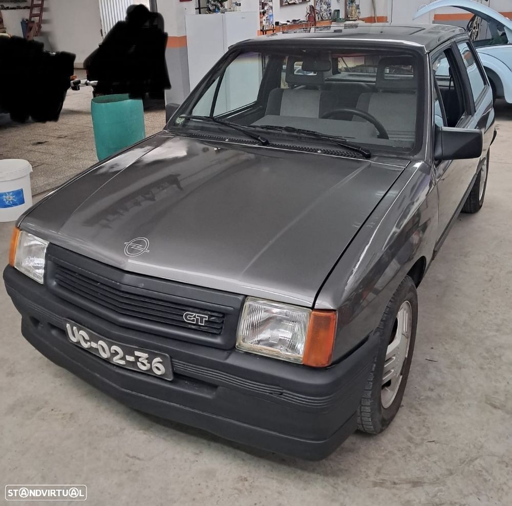 Opel Corsa 1.3 GT - 12
