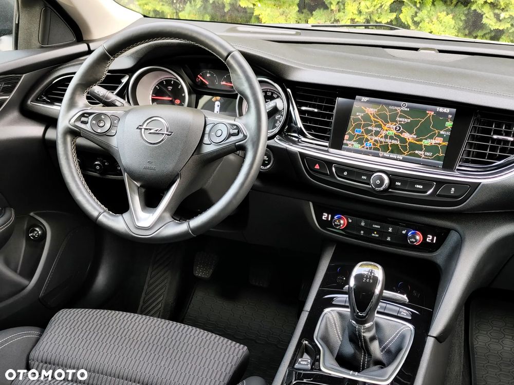 Opel Insignia 1.5 T Innovation S&S - 16