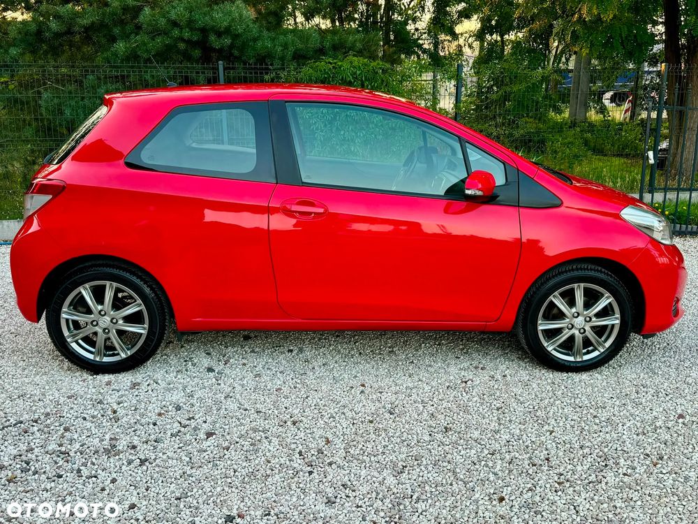 Toyota Yaris - 7