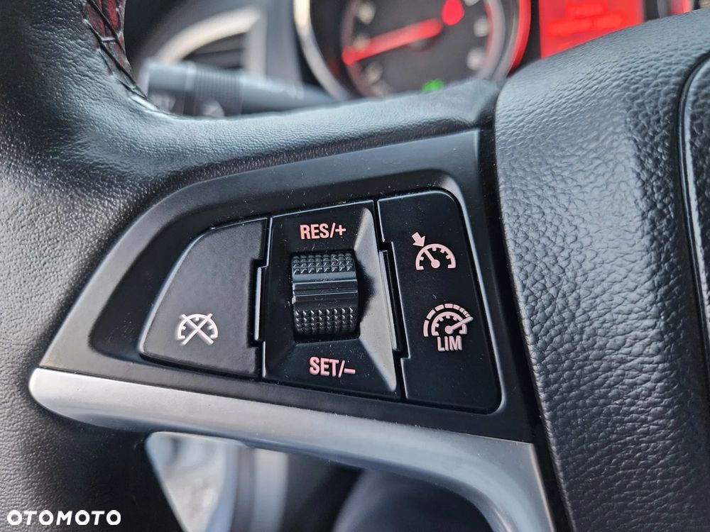 Opel Astra 1.4 Turbo Active - 22