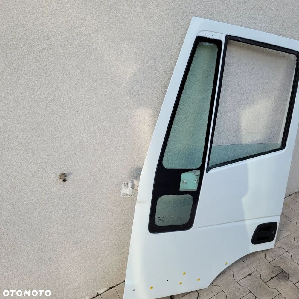 DRZWI LEWE IVECO EUROCARGO - 3
