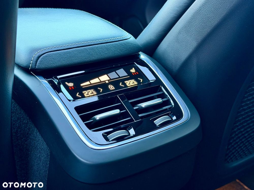 Volvo XC 60 - 19