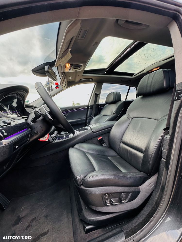 BMW Seria 5 530d Gran Turismo - 15