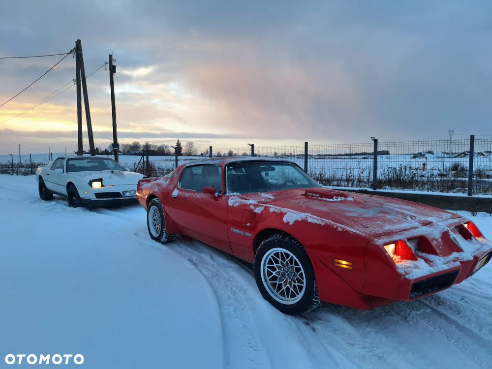 Pontiac Firebird - 1