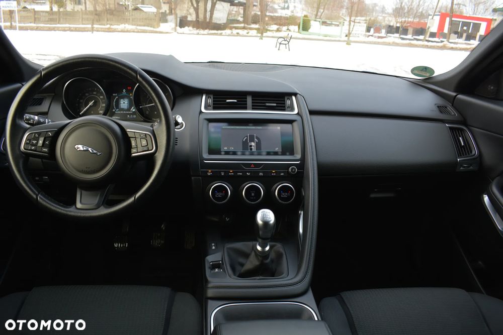 Jaguar E-Pace - 5