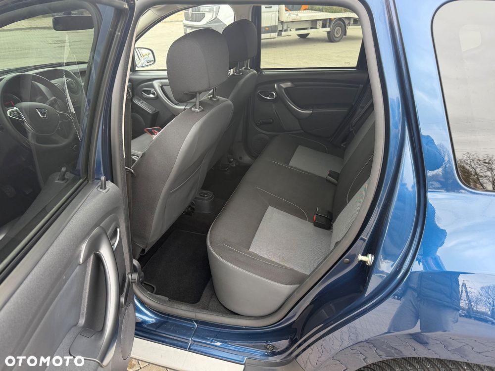 Dacia Duster 1.6 SCe Laureate S&S - 18