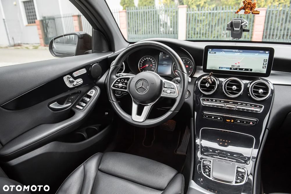 Mercedes-Benz GLC 200 d 4-Matic Business Edition - 30