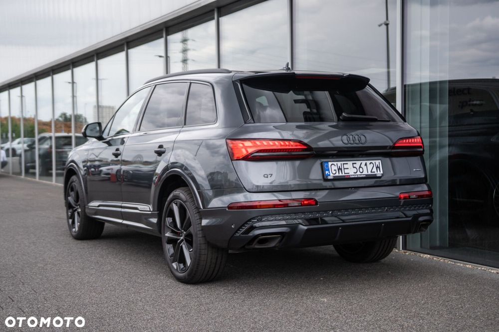 Audi Q7 - 4