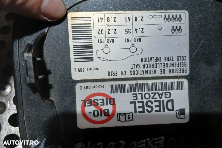 Usita rezervor 1K0010497C 3R0010685L  1K0010497C 3R0010685L Seat Exeo - 4