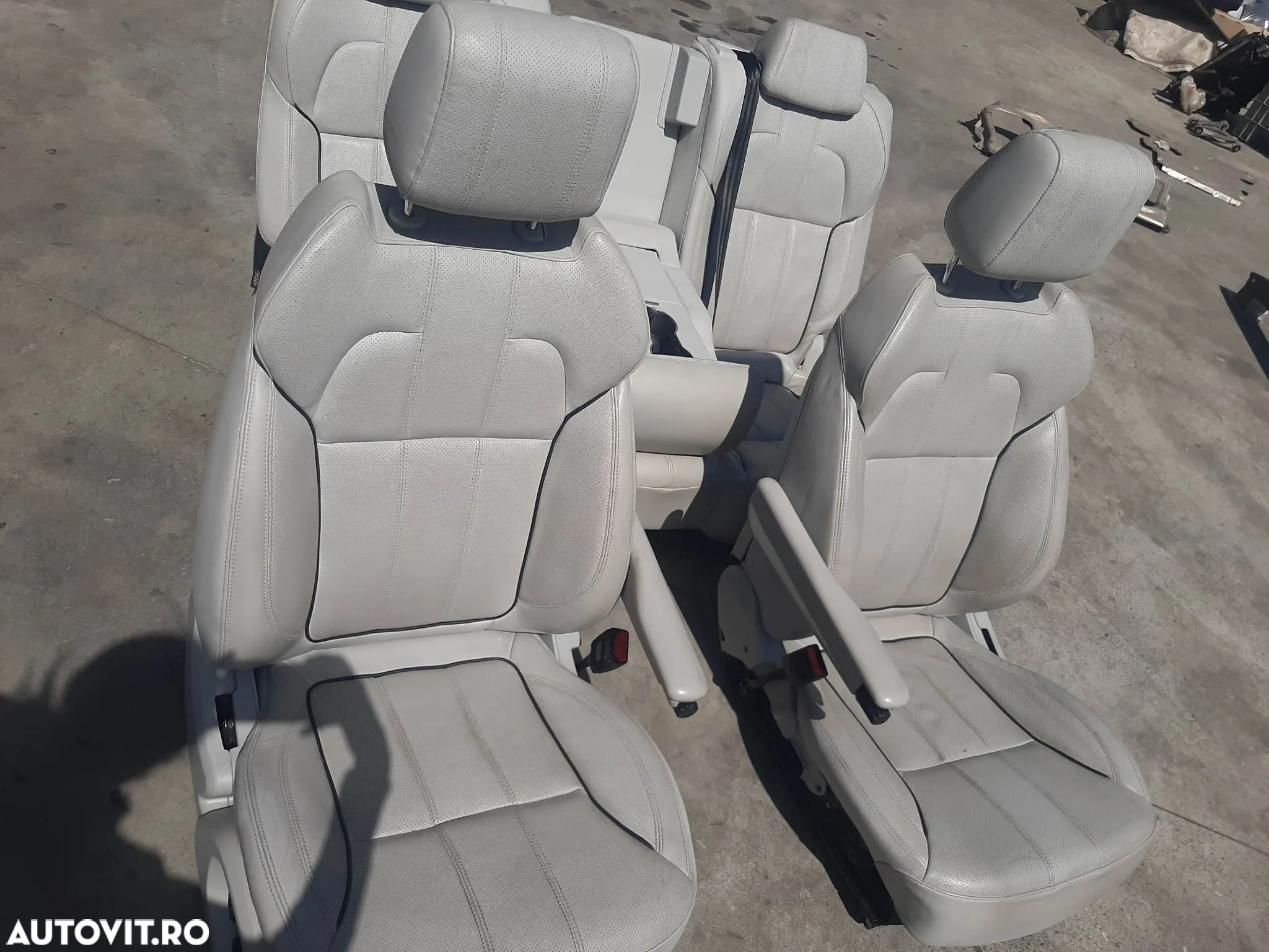 interior piele cu incalzire scaune fata banchete full electric  land rover l494 sport 2 - 2