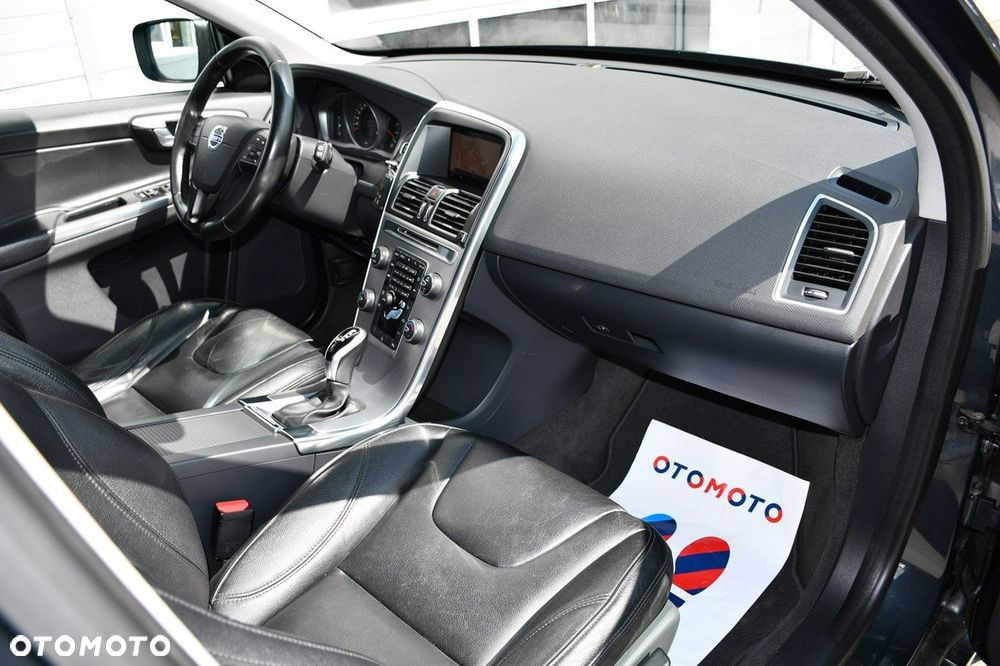 Volvo XC 60 D3 Drive-E Kinetic - 27