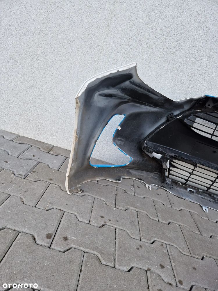 Zderzak Toyota Yaris IV 2020 - - 10