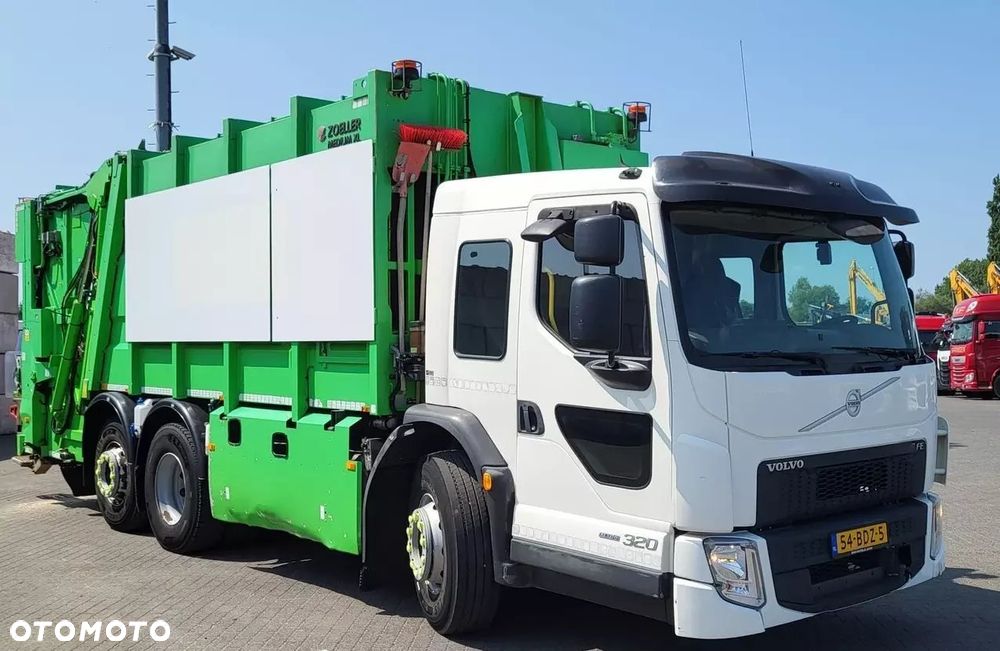 Volvo FE 320 śmieciarka trzyosiowa Zoeller 20m3 EURO 6 - 2