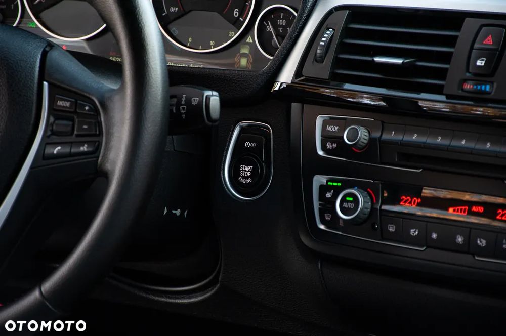 BMW Seria 3 320d M Sport Edition - 21