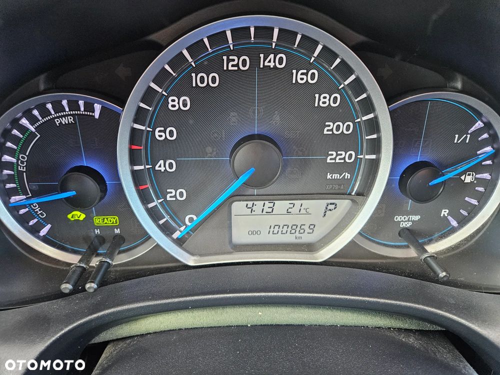 Toyota Yaris Hybrid 100 Sol - 15
