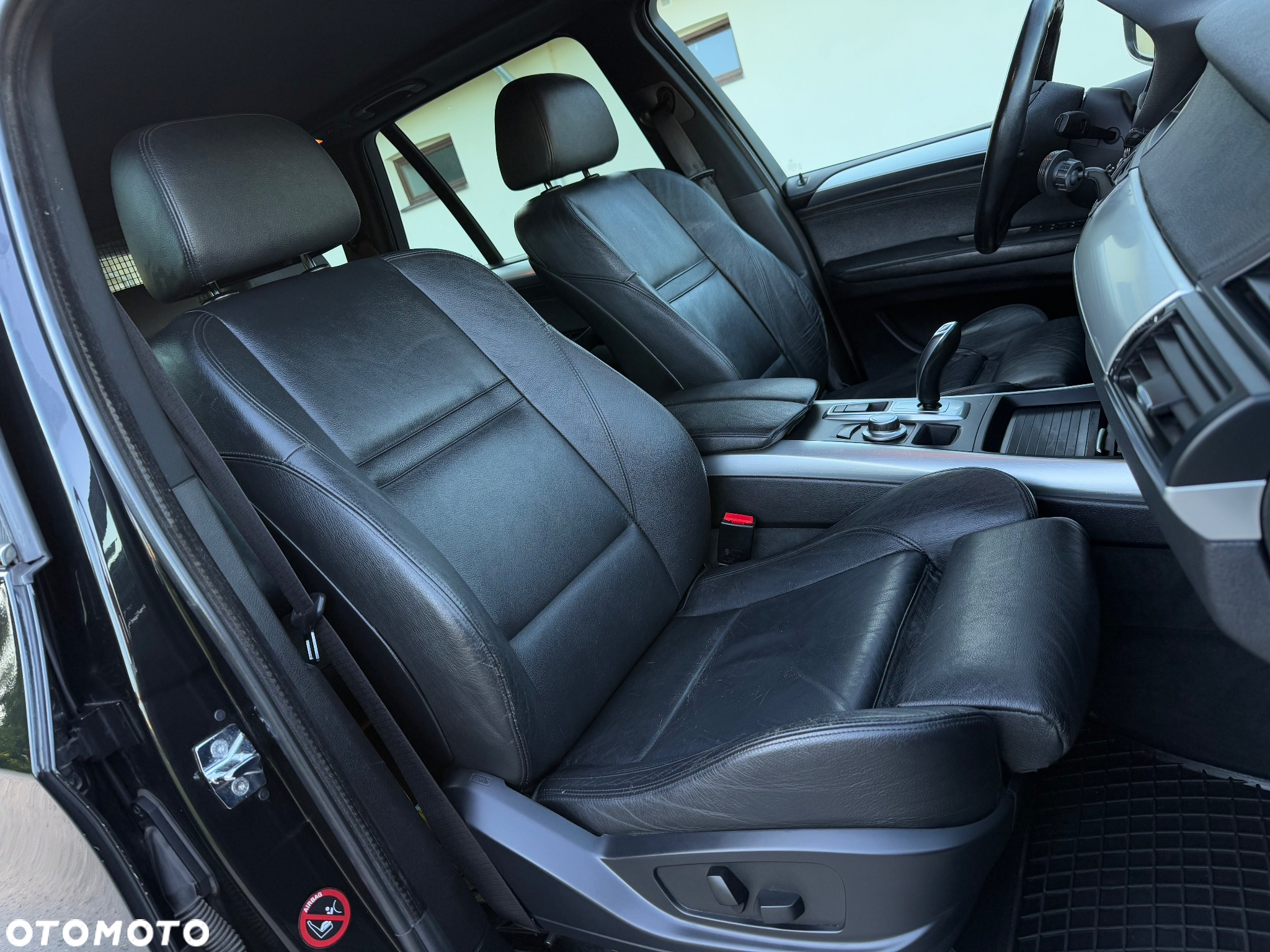 BMW X5 4.8i xDrive - 22