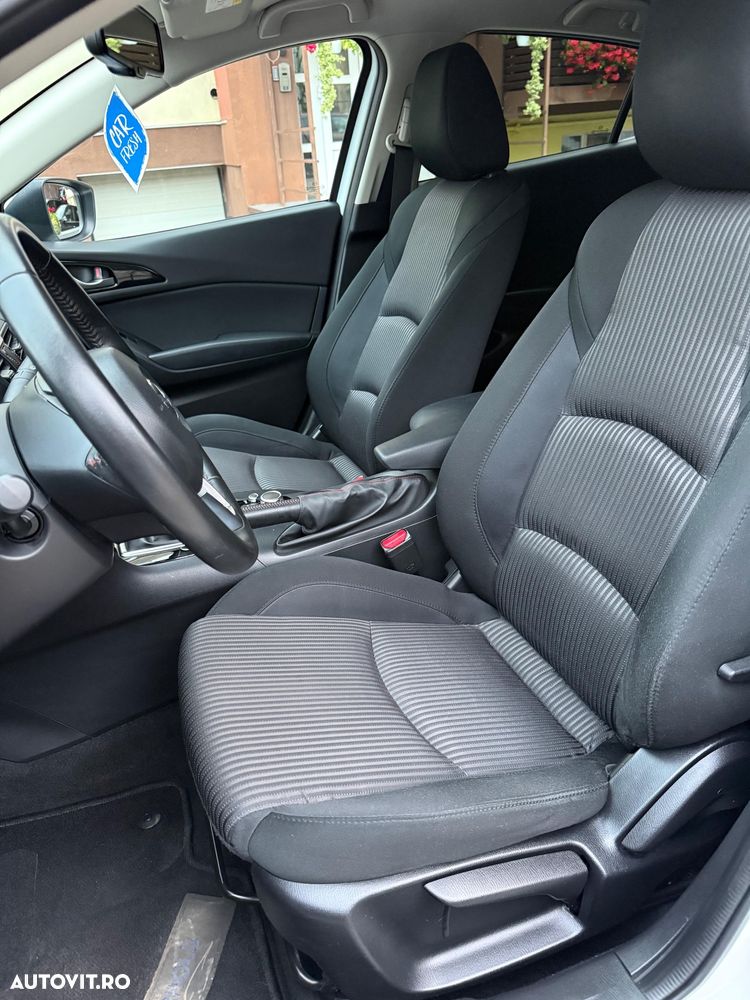 Mazda 3 SKYACTIV-G 120 Center-Line - 28