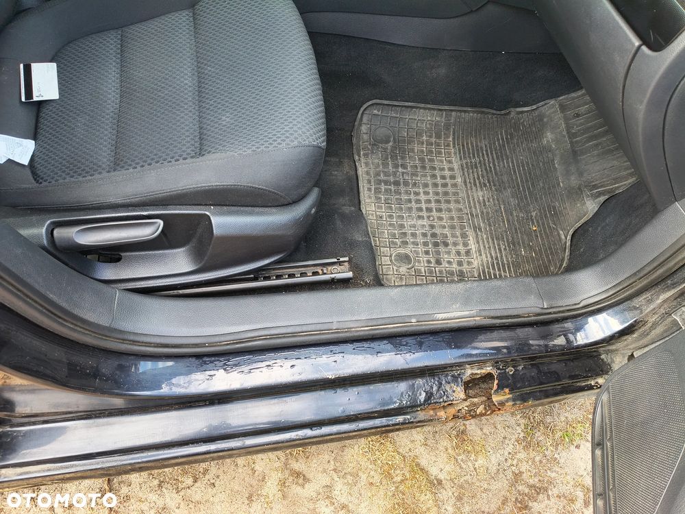 Volkswagen Jetta 1.6 TDI Comfortline Optimum - 11