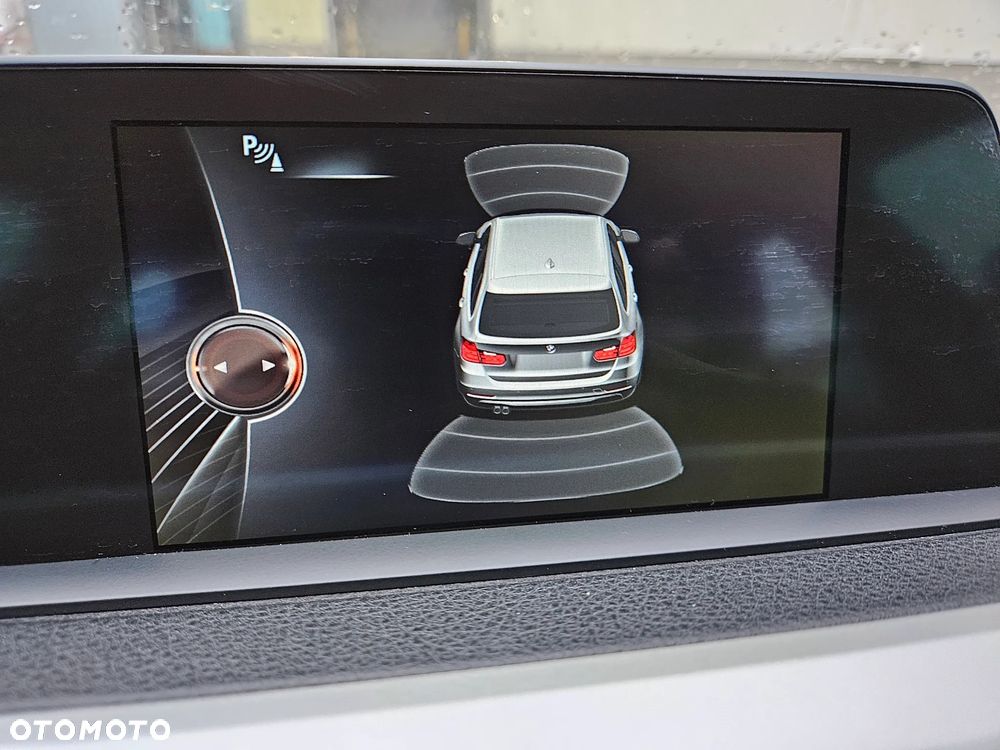 BMW Seria 3 318d Blue Performance - 11