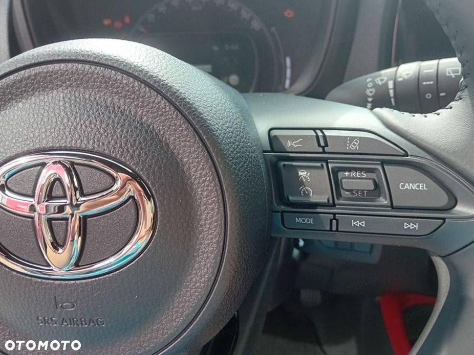 Toyota Aygo X 1.0 VVT-i Style CVT - 11