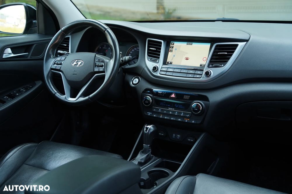 Hyundai Tucson 2.0 CRDI 4WD 6AT Luxury+ - 11