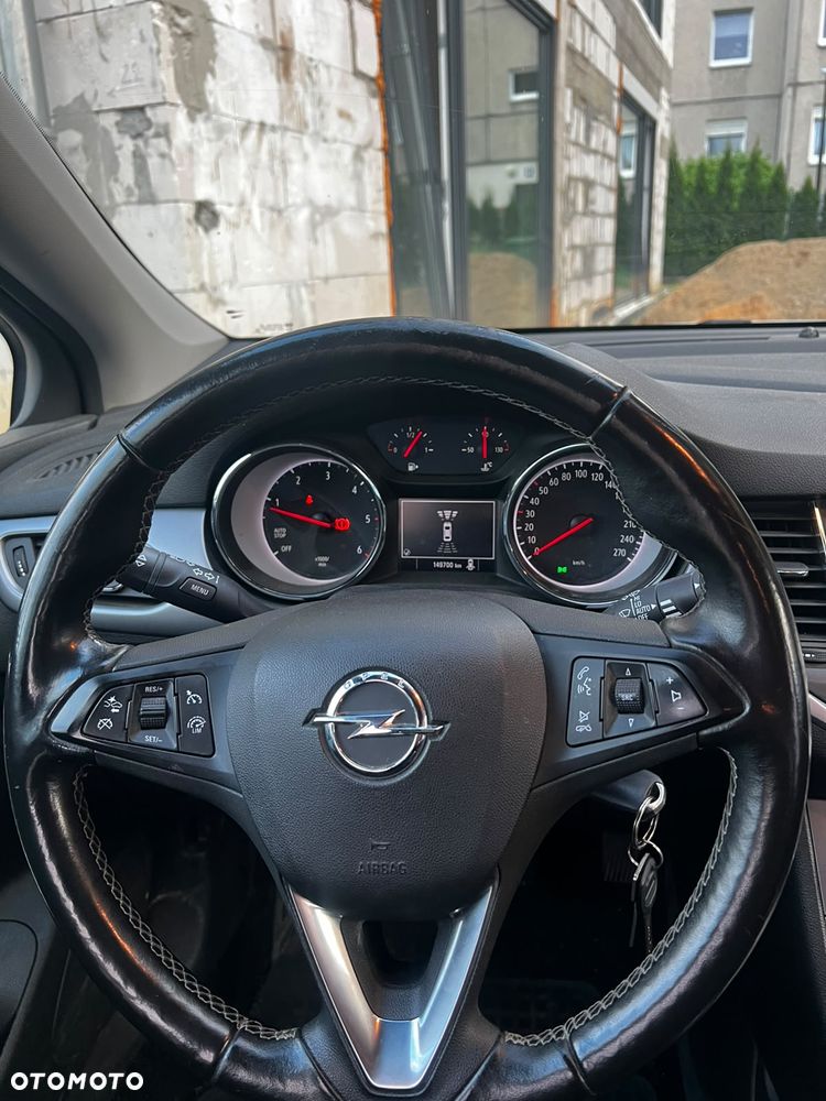 Opel Astra 1.6 CDTI Dynamic - 2
