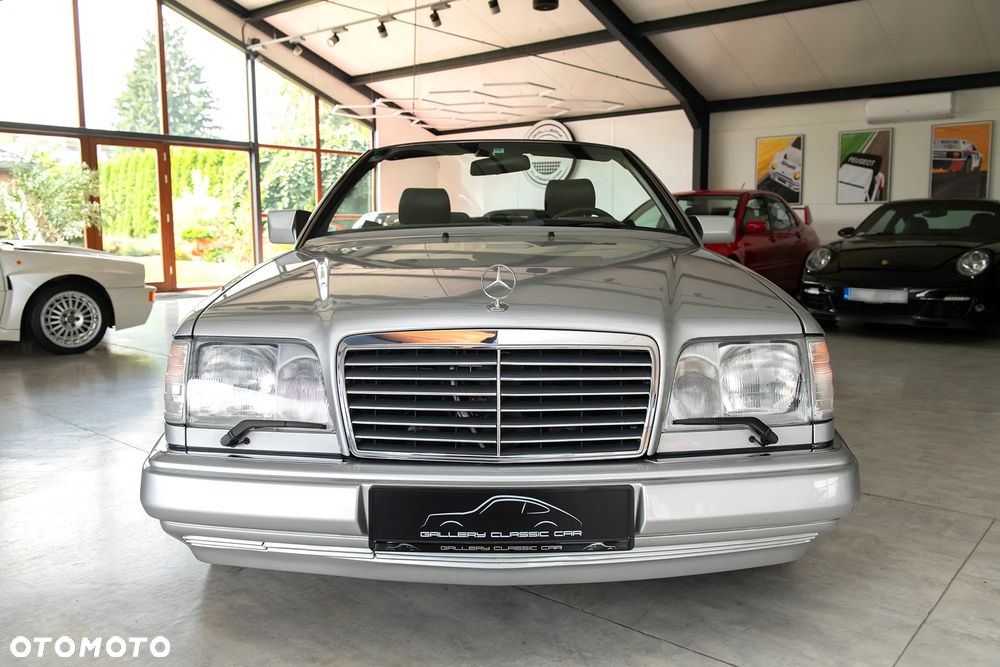 Mercedes-Benz Klasa E - 3