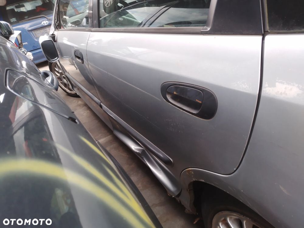 HONDA CIVIC VII 00-04 1.7 CTDI  NH623M  ZDERZAK PRZÓD PRZEDNI - 16