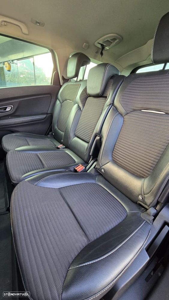 Renault Grand Scénic 1.5 dCi Dynamique S SS - 12