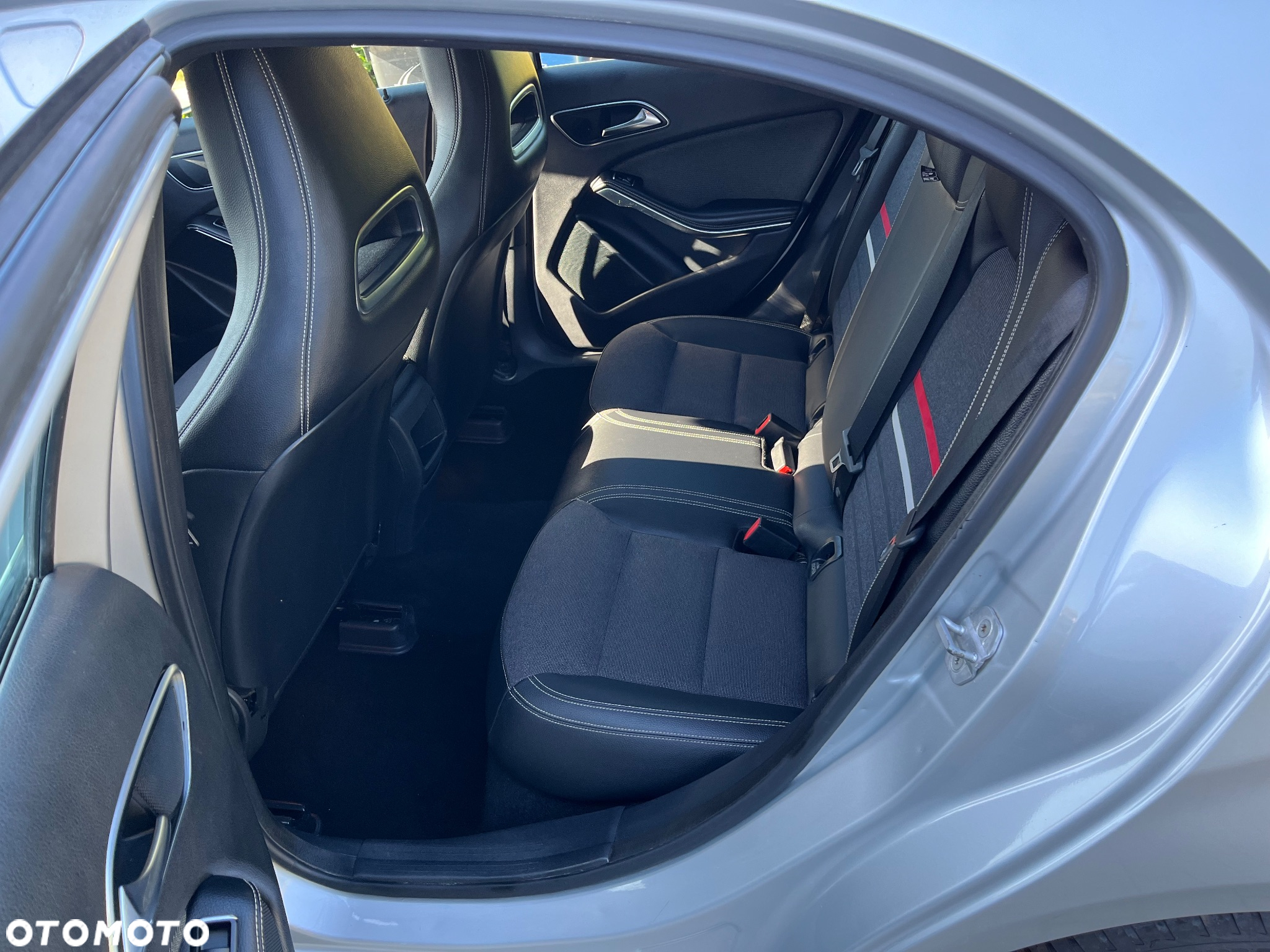 Mercedes-Benz Klasa A 180 (BlueEFFICIENCY) Urban - 9