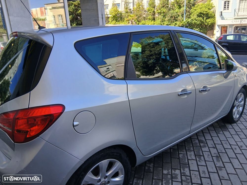 Opel Meriva 1.4 Twinport Cosmo - 15