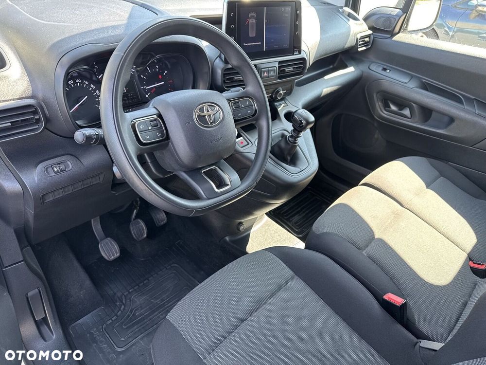 Toyota PROACE CITY - 16