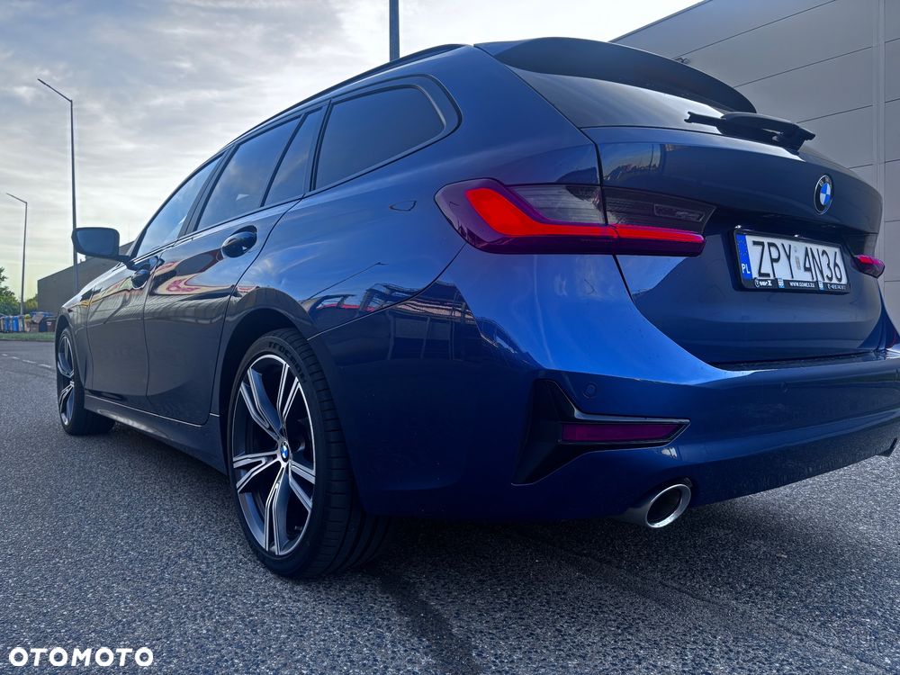 BMW Seria 3 320d MHEV Luxury Line sport - 15