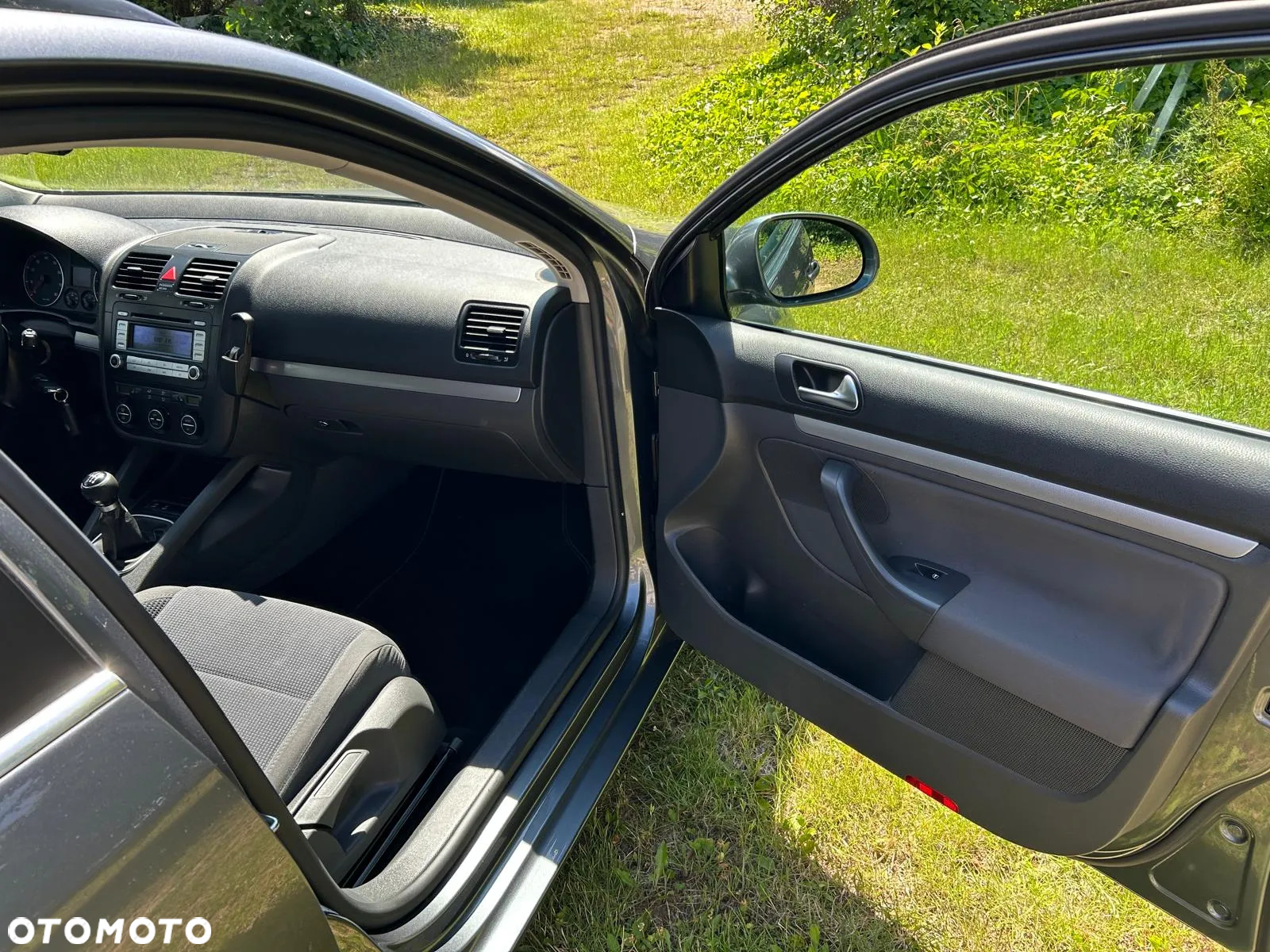 Volkswagen Golf - 14