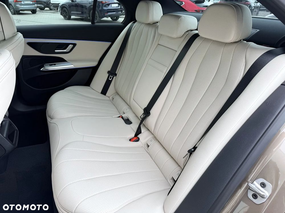 Mercedes-Benz Klasa E - 35