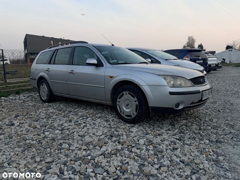Ford Mondeo 2.0 Ghia - 1