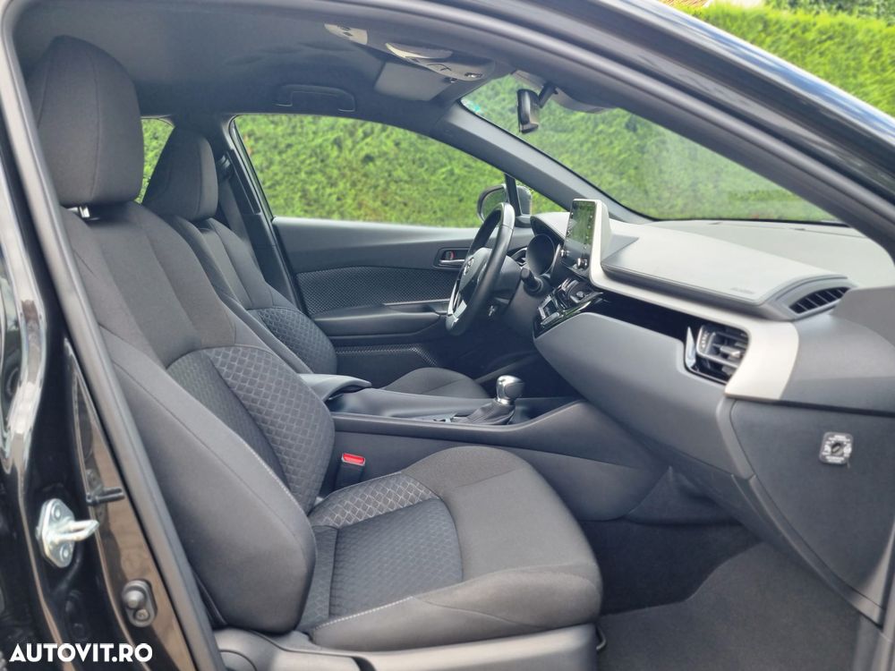 Toyota C-HR Style - 6
