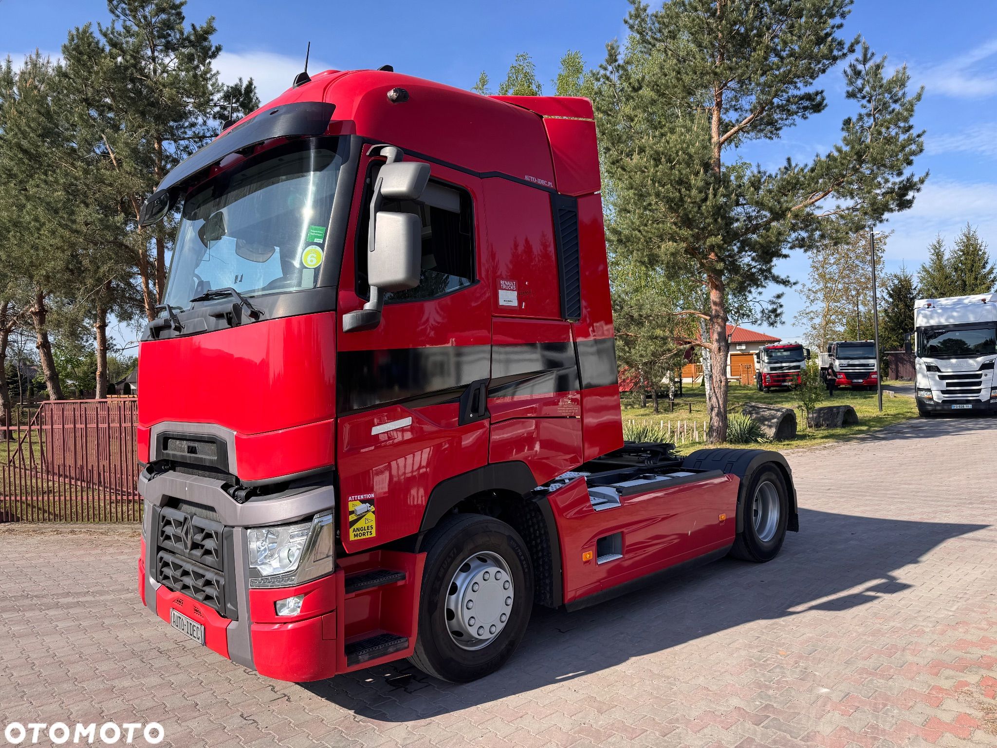 Renault T520 high cab - 1